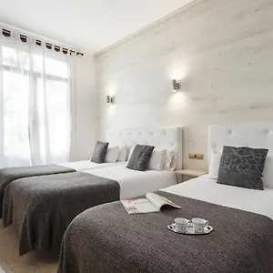 Aparthotel Rambla108, Barcelona